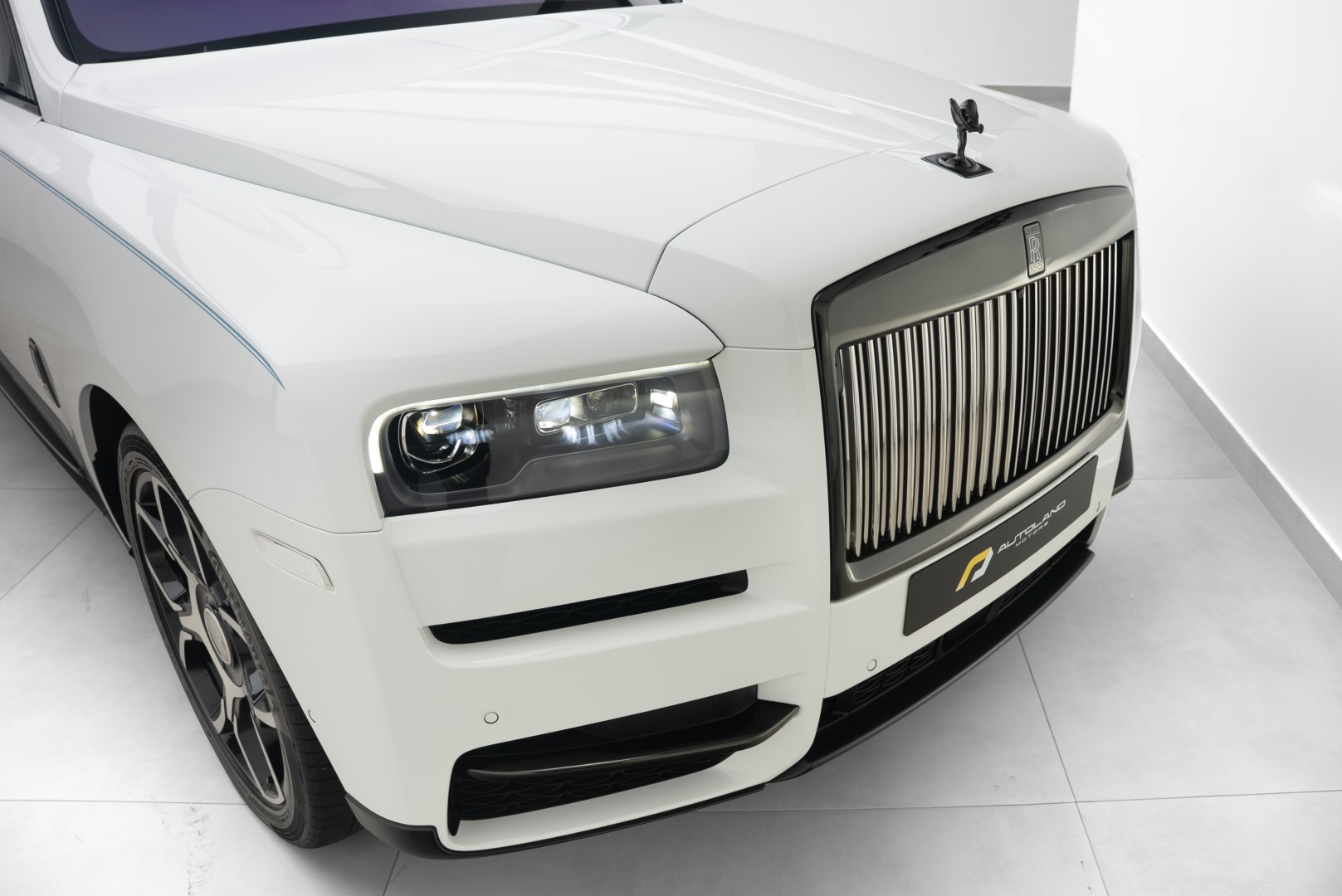 2023 ROLLS ROYCE CULLINAN BLACK BADGE WARRANTY AND SERVICE.